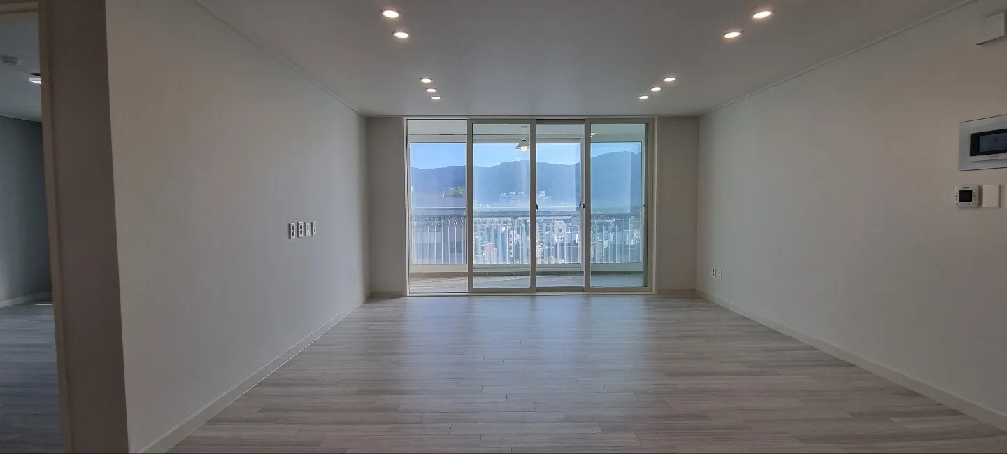 부산 수영구 미분양 미분양 현황 — 부산 수영구 잔여세대·분양가·입주 정보 (2026)