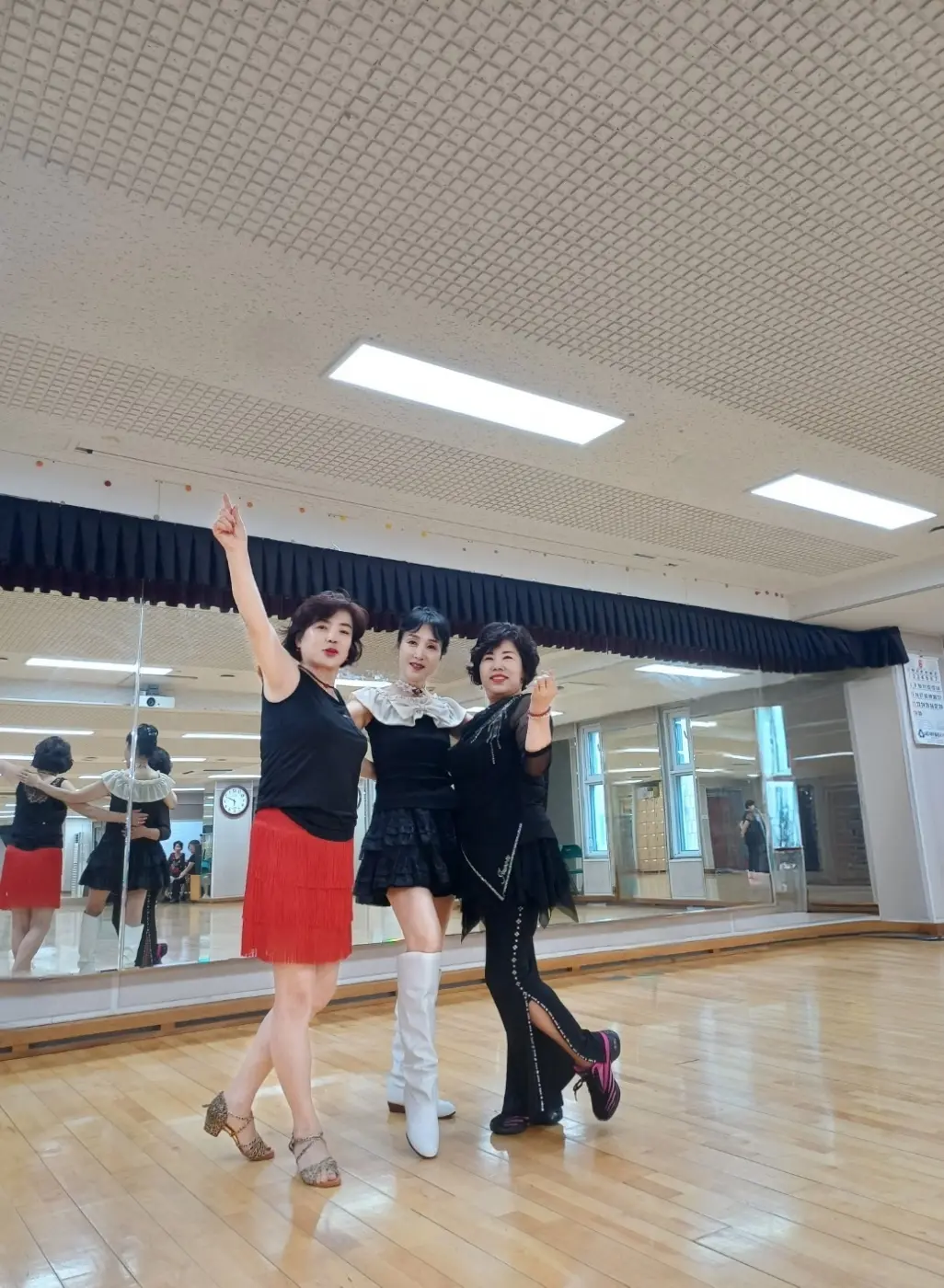 이미지 4