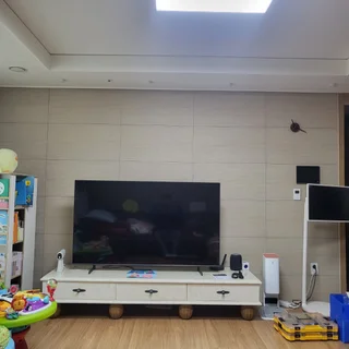 기흥 효성해링턴플레이스 하단 무타공 벽걸이TV 시공