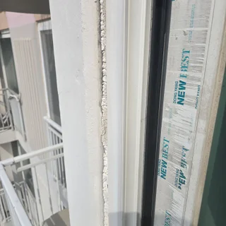 예시로 기존 실리콘 제거후 작업 사진입니다