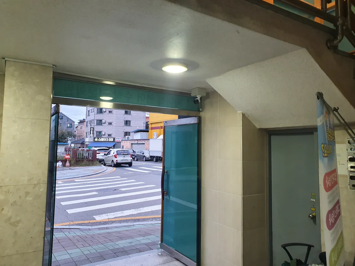 이미지 6