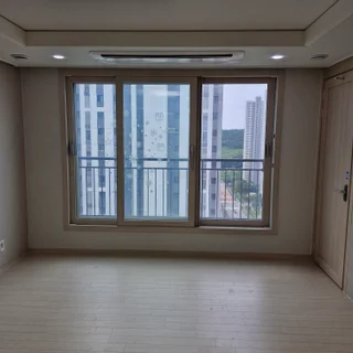 안산 초지역 푸르지오 아파트 천정및벽부분도배