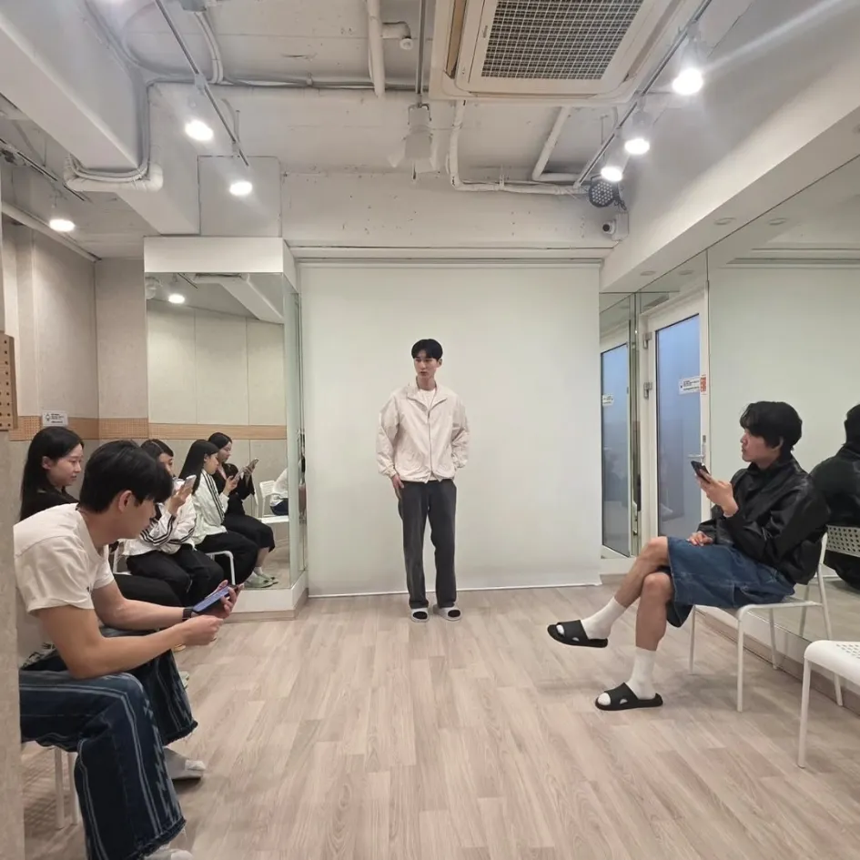이미지 6