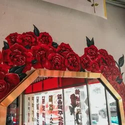 Rose Pattern Mirror Mural 