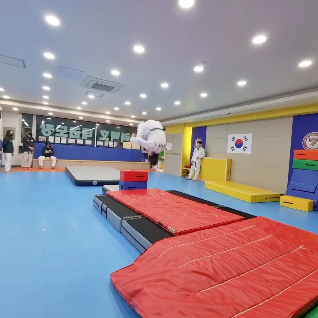 이미지 4