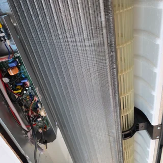 강남 30평대 시스템에어컨 4대, 완전분해 곰팡이 제거로 쾌적한 공기 선사