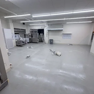 새로운 시작을 위한 완벽한 준비: 피자집 공사 후 분진 및 입주청소 전문