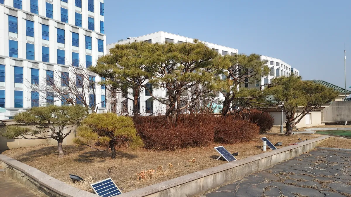 이미지 15