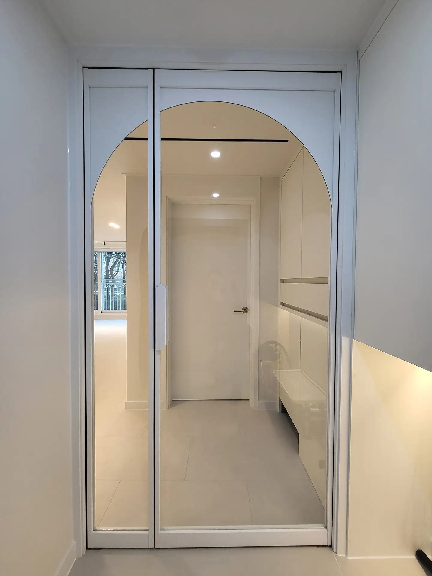 이미지 4