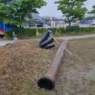 트레일러 주차장 예초 및 제초제 작업