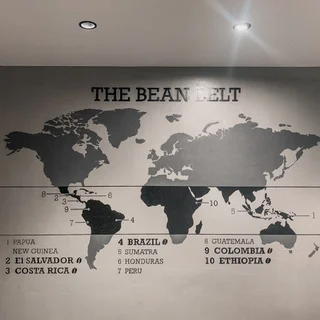 Cafe 'Bigs Nine' Mural