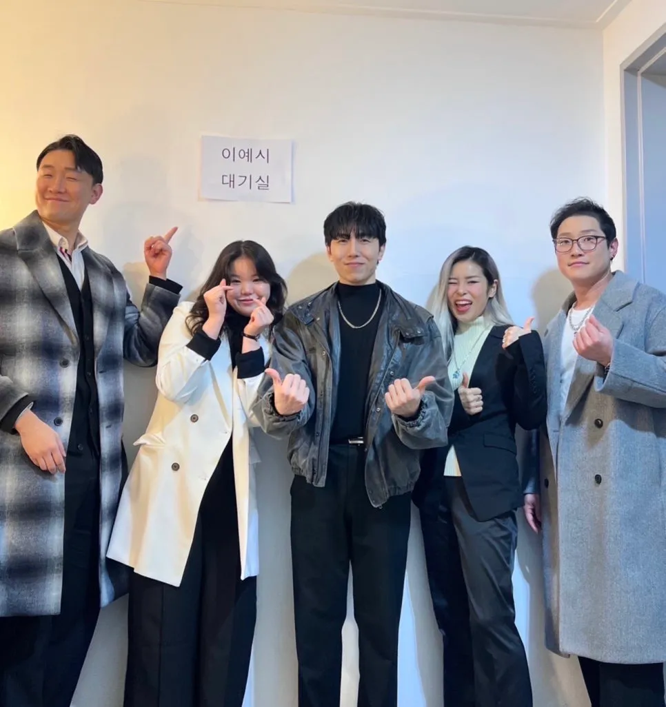 이미지 6
