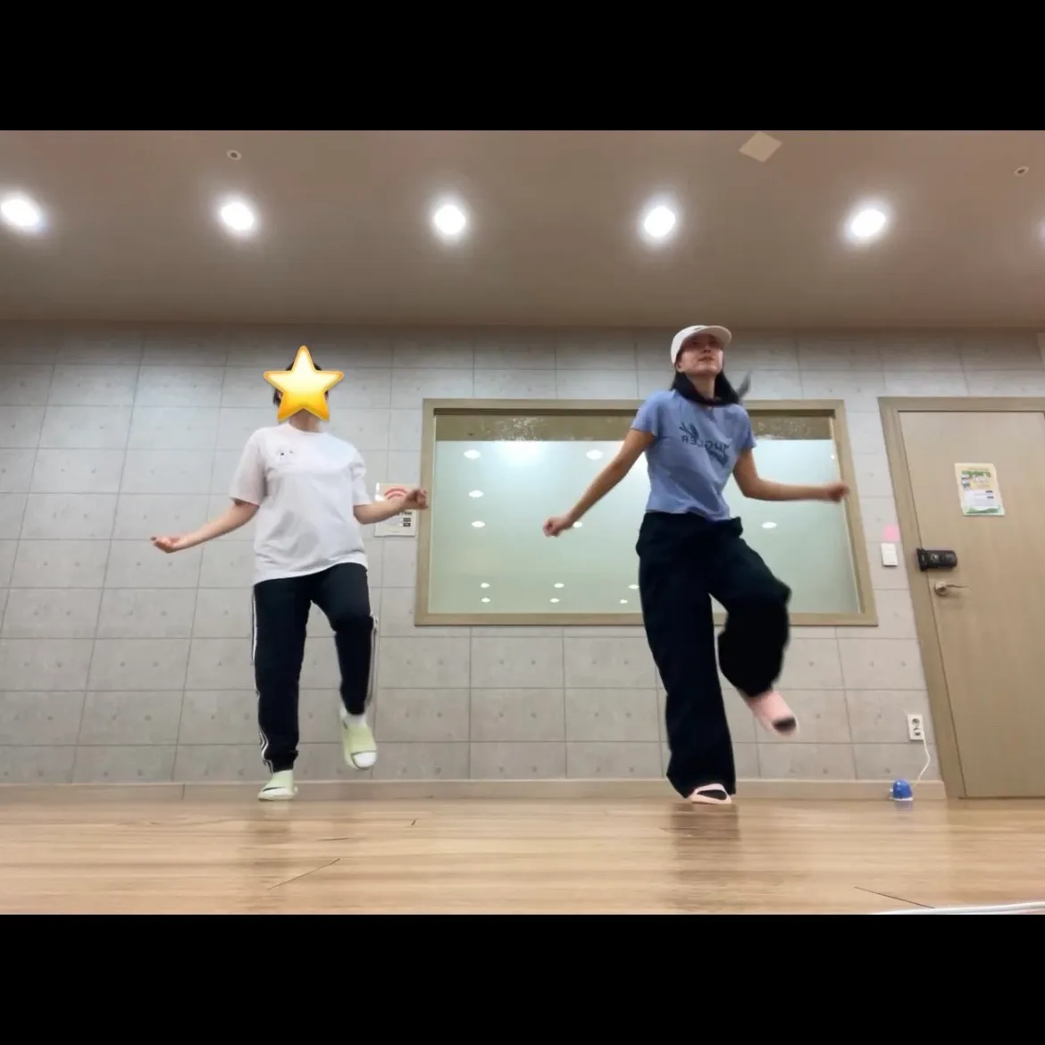 이미지 4