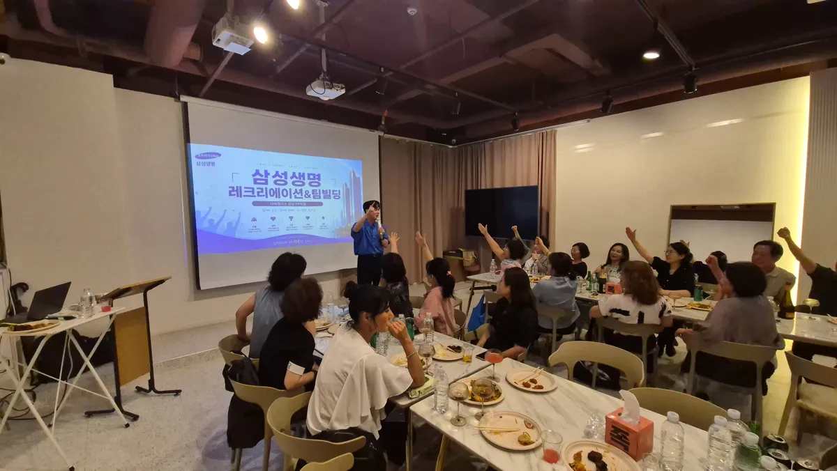 이미지 10