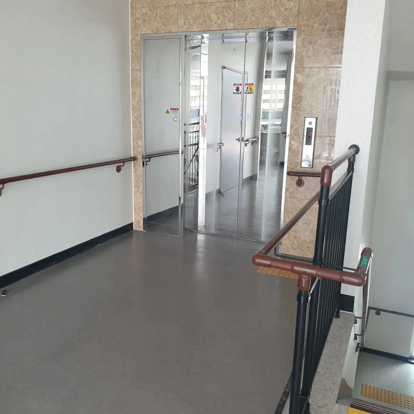 이미지 12
