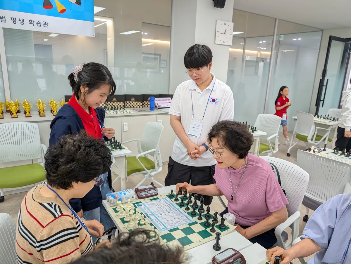 이미지 4