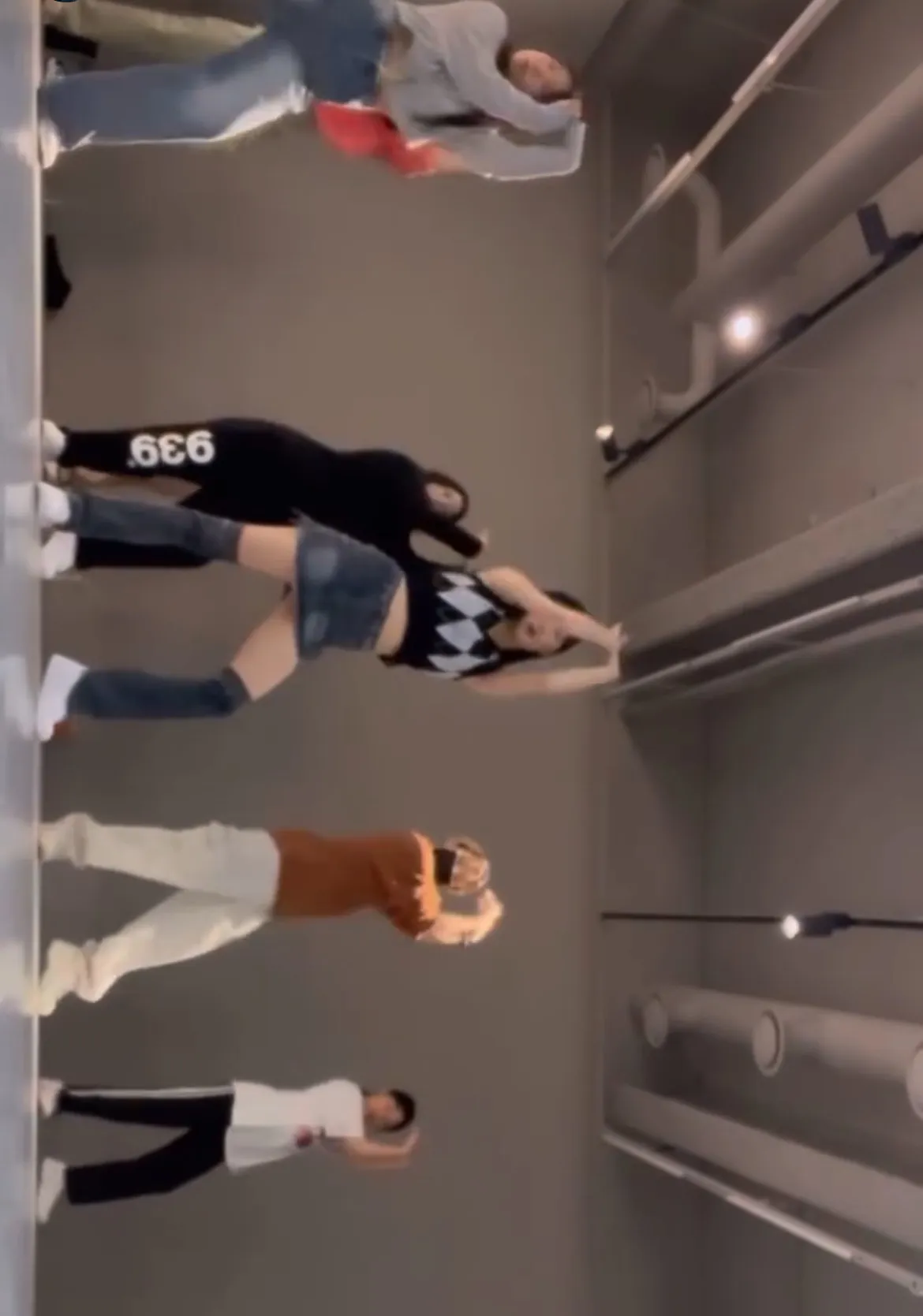 이미지 9