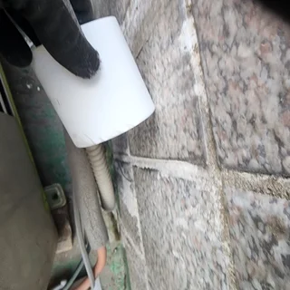 에어컨 냉매 보충 및 실외기 배관 보온 테이핑 작업