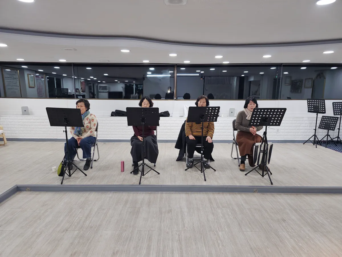 이미지 6
