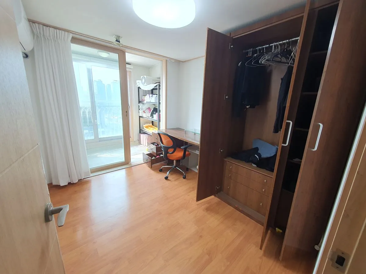 이미지 4