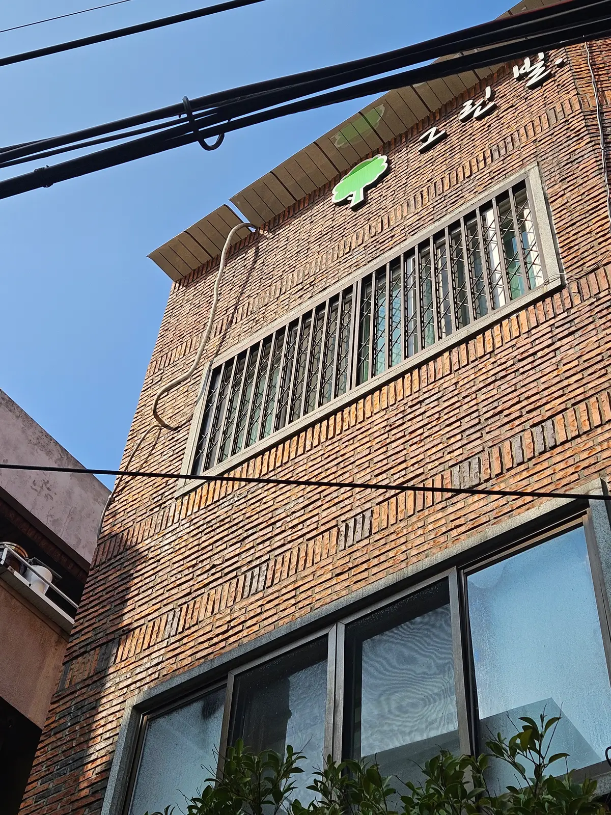 이미지 4