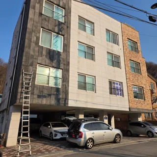 성남 전기차 충전기 설치, 4년 무상 AS와 정품 보증으로 안심하세요!