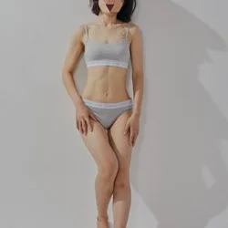 퍼스널트레이너 윤모카입니다.