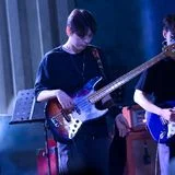 세미 베이시스트