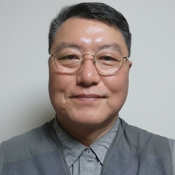 에어컨설치하는남자 고수 프로필