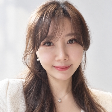 김수민 | 한일 동시통역 | 한일 비즈니스통역 고수 프로필