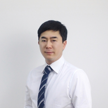 김성일 박사 가맹거래사 공인중개사 고수 프로필