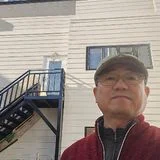 딸바보 박소장입니다. 목수일도 잘하는 도배사 입니다.