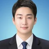 박진은