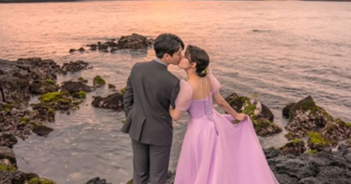 너에반하다 고수의 웨딩 스냅 촬영(스튜디오/야외) 서비스, 제주 제주시 - 숨고, 숨은고수 너에반하다 고수의 웨딩 스냅 촬영(스튜디오/야외)... 