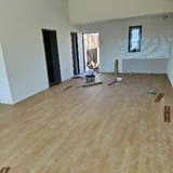 강한하우징(마루공사.보수 전문)