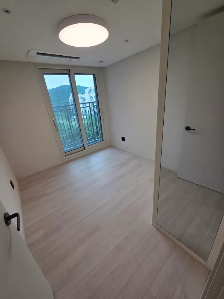 449c3deb-d338-44c4-a3cd-ef10a9d4d9e3.jpg?webp=1